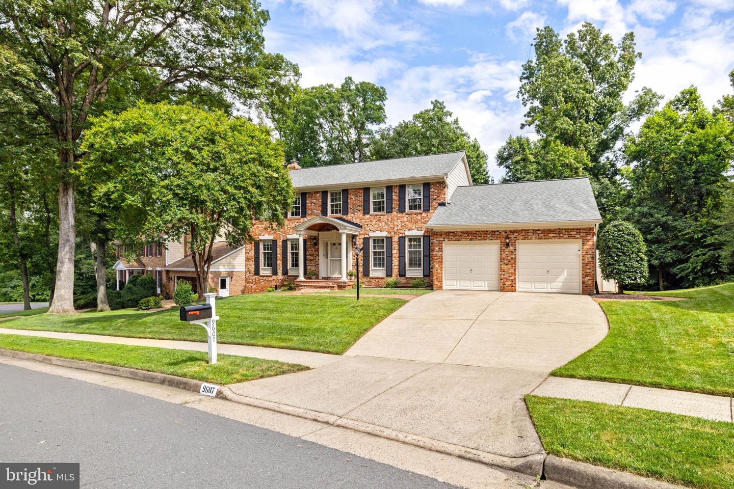 9607 CERALENE CT, FAIRFAX, Virginia 22032, 5 Bedrooms Bedrooms, ,3 BathroomsBathrooms,Residential,For sale,9607 CERALENE CT,VAFX2250510 MLS # VAFX2250510