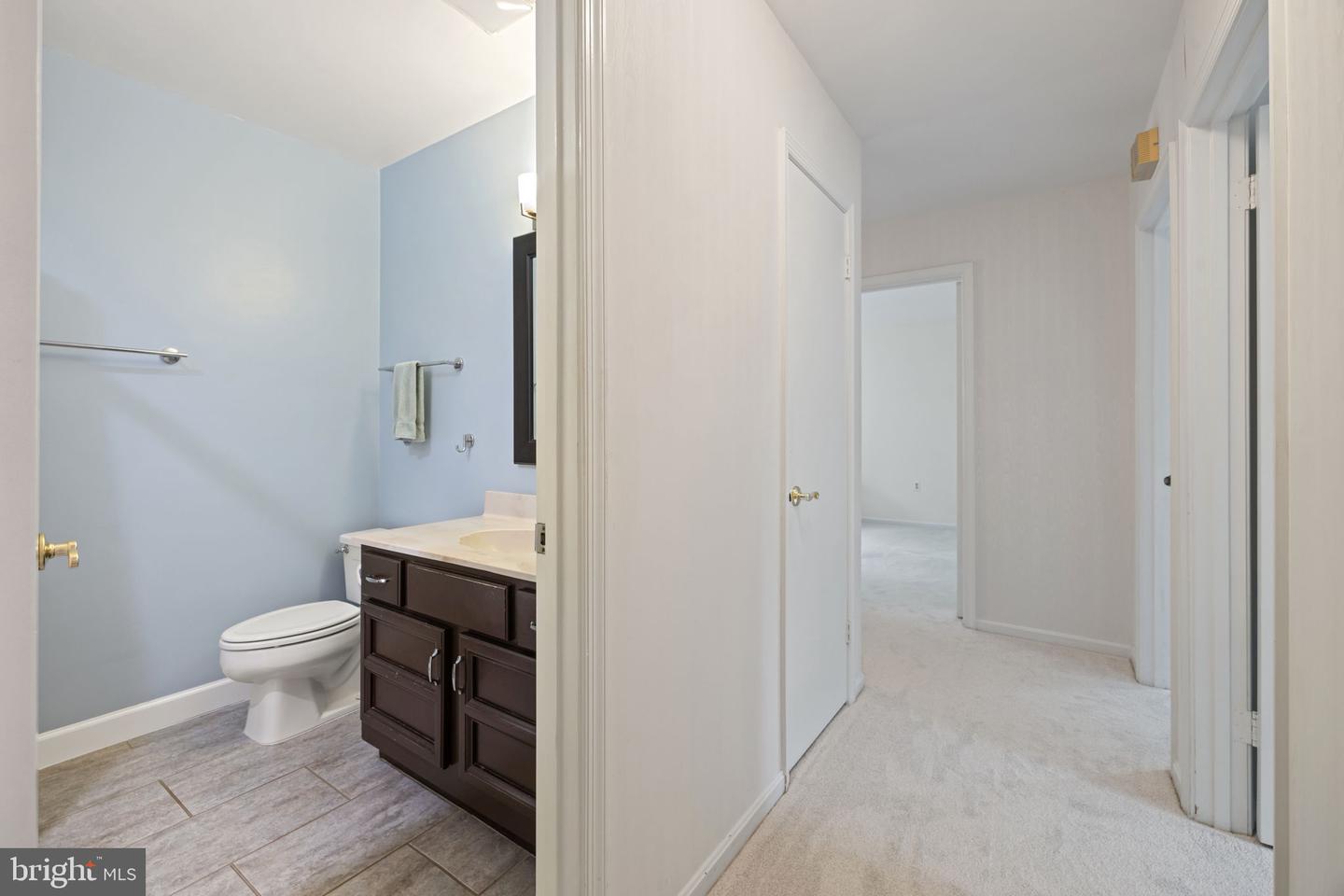 9607 CERALENE CT, FAIRFAX, Virginia 22032, 5 Bedrooms Bedrooms, ,3 BathroomsBathrooms,Residential,For sale,9607 CERALENE CT,VAFX2250510 MLS # VAFX2250510