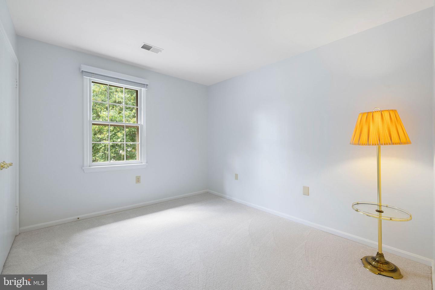 9607 CERALENE CT, FAIRFAX, Virginia 22032, 5 Bedrooms Bedrooms, ,3 BathroomsBathrooms,Residential,For sale,9607 CERALENE CT,VAFX2250510 MLS # VAFX2250510