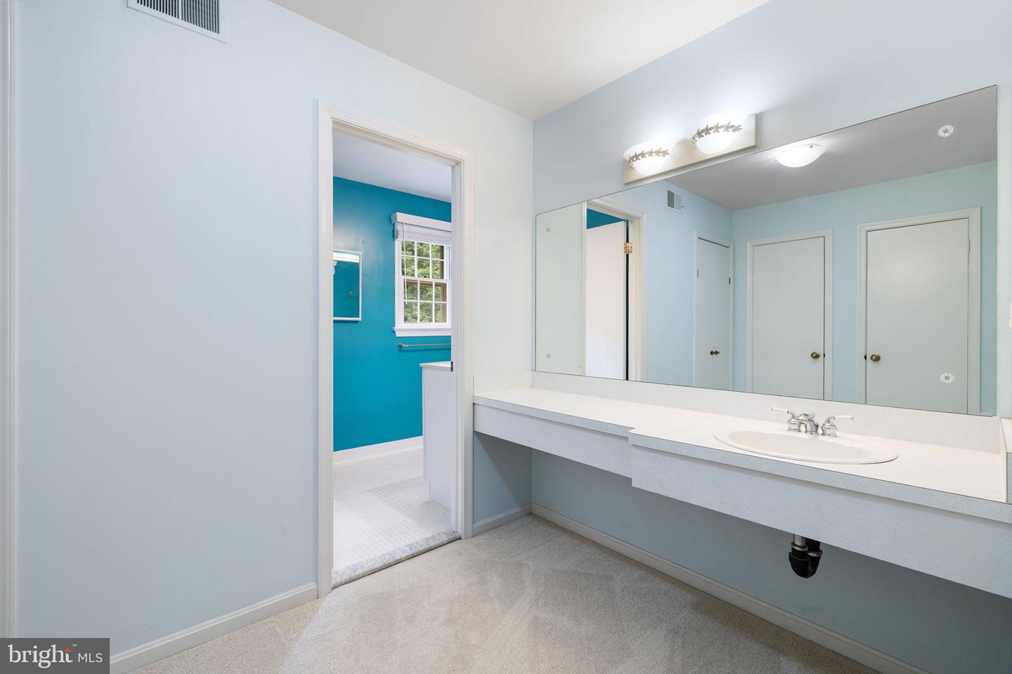 9607 CERALENE CT, FAIRFAX, Virginia 22032, 5 Bedrooms Bedrooms, ,3 BathroomsBathrooms,Residential,For sale,9607 CERALENE CT,VAFX2250510 MLS # VAFX2250510