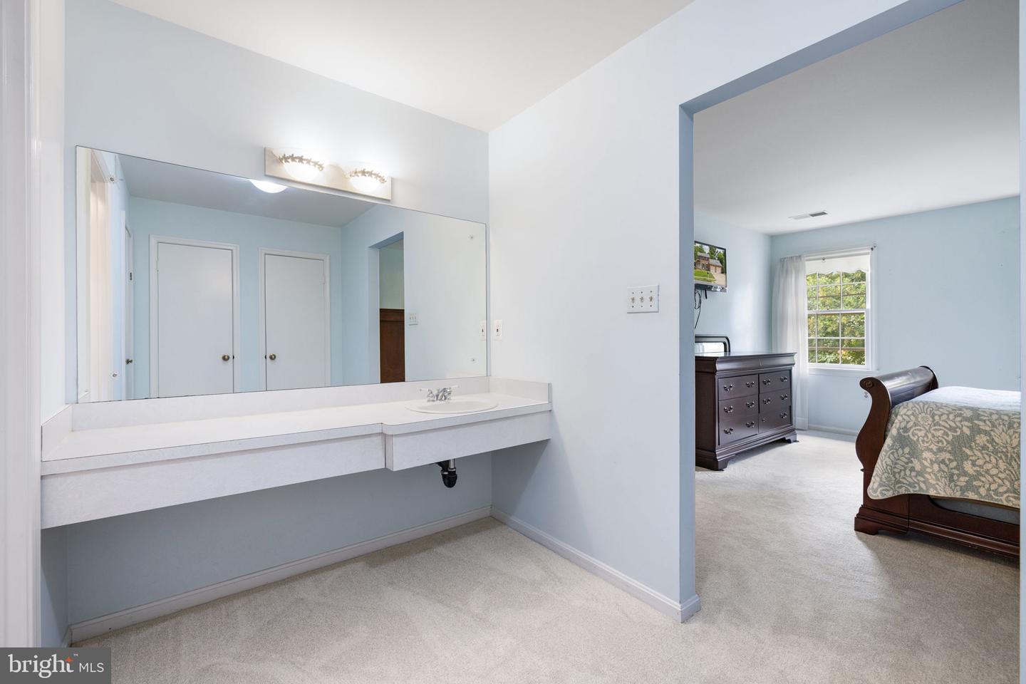 9607 CERALENE CT, FAIRFAX, Virginia 22032, 5 Bedrooms Bedrooms, ,3 BathroomsBathrooms,Residential,For sale,9607 CERALENE CT,VAFX2250510 MLS # VAFX2250510
