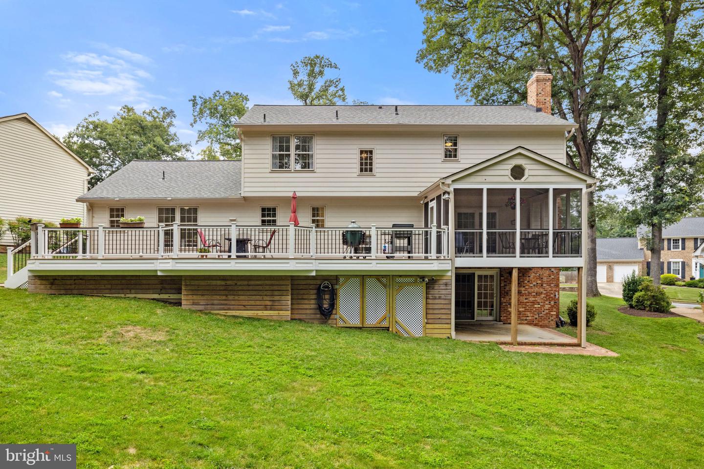 9607 CERALENE CT, FAIRFAX, Virginia 22032, 5 Bedrooms Bedrooms, ,3 BathroomsBathrooms,Residential,For sale,9607 CERALENE CT,VAFX2250510 MLS # VAFX2250510