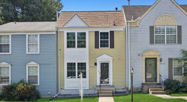 9029 ROUTE 29, FAIRFAX, Virginia 22031, 2 Bedrooms Bedrooms, ,3 BathroomsBathrooms,Residential,For sale,9029 ROUTE 29,VAFX2250032 MLS # VAFX2250032