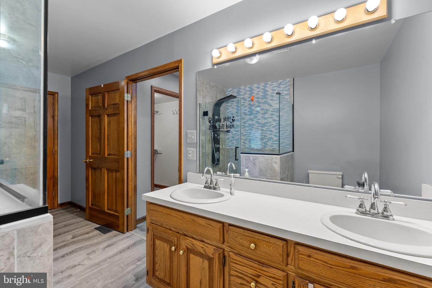 6960 HIDDEN BROOK DR, GLOUCESTER, Virginia 23061, 3 Bedrooms Bedrooms, ,2 BathroomsBathrooms,Residential,For sale,6960 HIDDEN BROOK DR,VAGV2000144 MLS # VAGV2000144