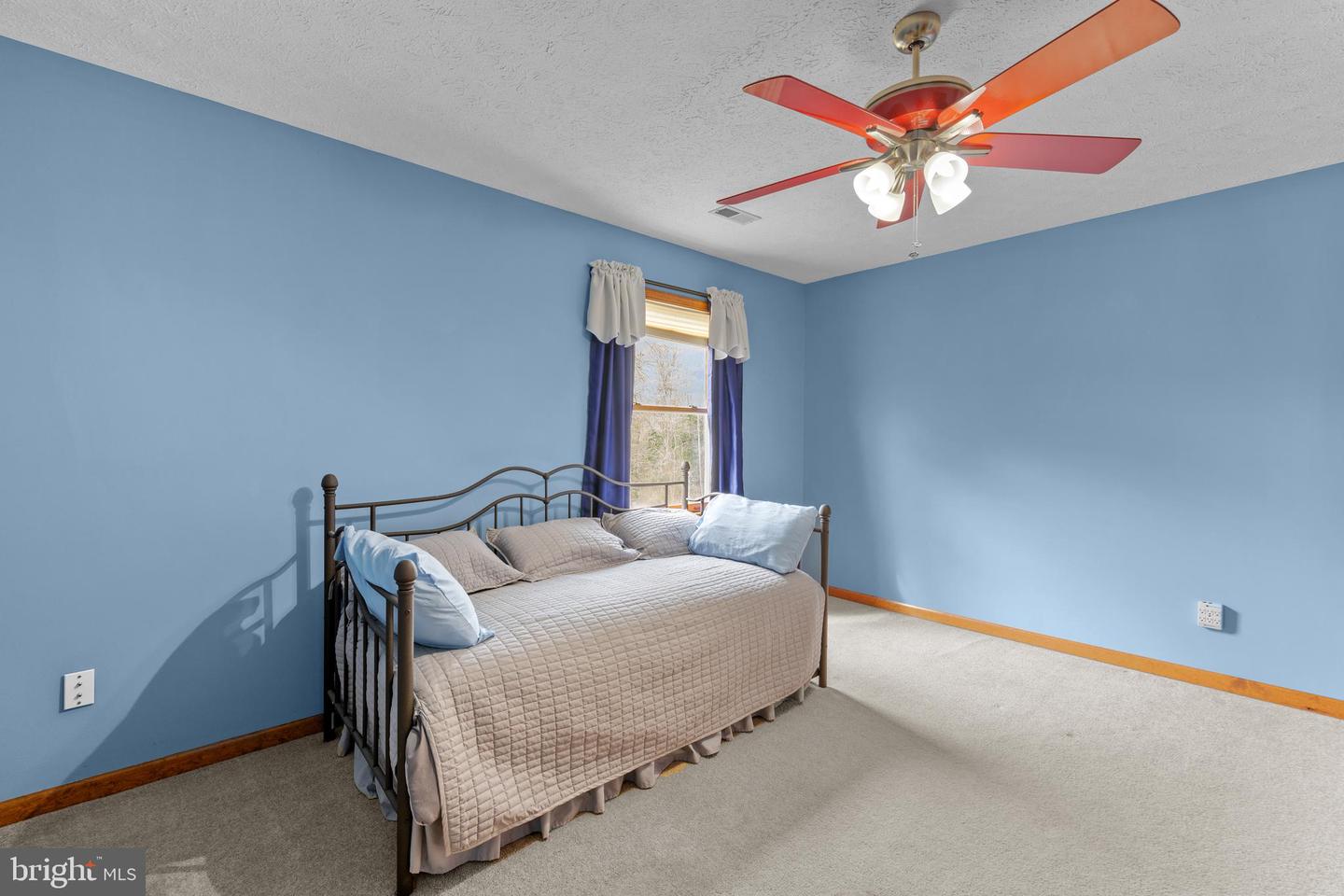 6960 HIDDEN BROOK DR, GLOUCESTER, Virginia 23061, 3 Bedrooms Bedrooms, ,2 BathroomsBathrooms,Residential,For sale,6960 HIDDEN BROOK DR,VAGV2000144 MLS # VAGV2000144