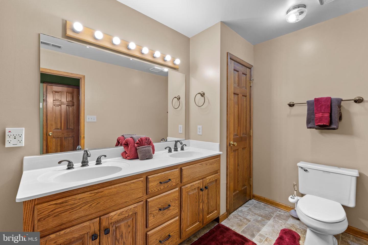 6960 HIDDEN BROOK DR, GLOUCESTER, Virginia 23061, 3 Bedrooms Bedrooms, ,2 BathroomsBathrooms,Residential,For sale,6960 HIDDEN BROOK DR,VAGV2000144 MLS # VAGV2000144