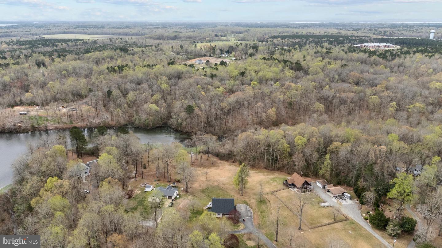 6960 HIDDEN BROOK DR, GLOUCESTER, Virginia 23061, 3 Bedrooms Bedrooms, ,2 BathroomsBathrooms,Residential,For sale,6960 HIDDEN BROOK DR,VAGV2000144 MLS # VAGV2000144