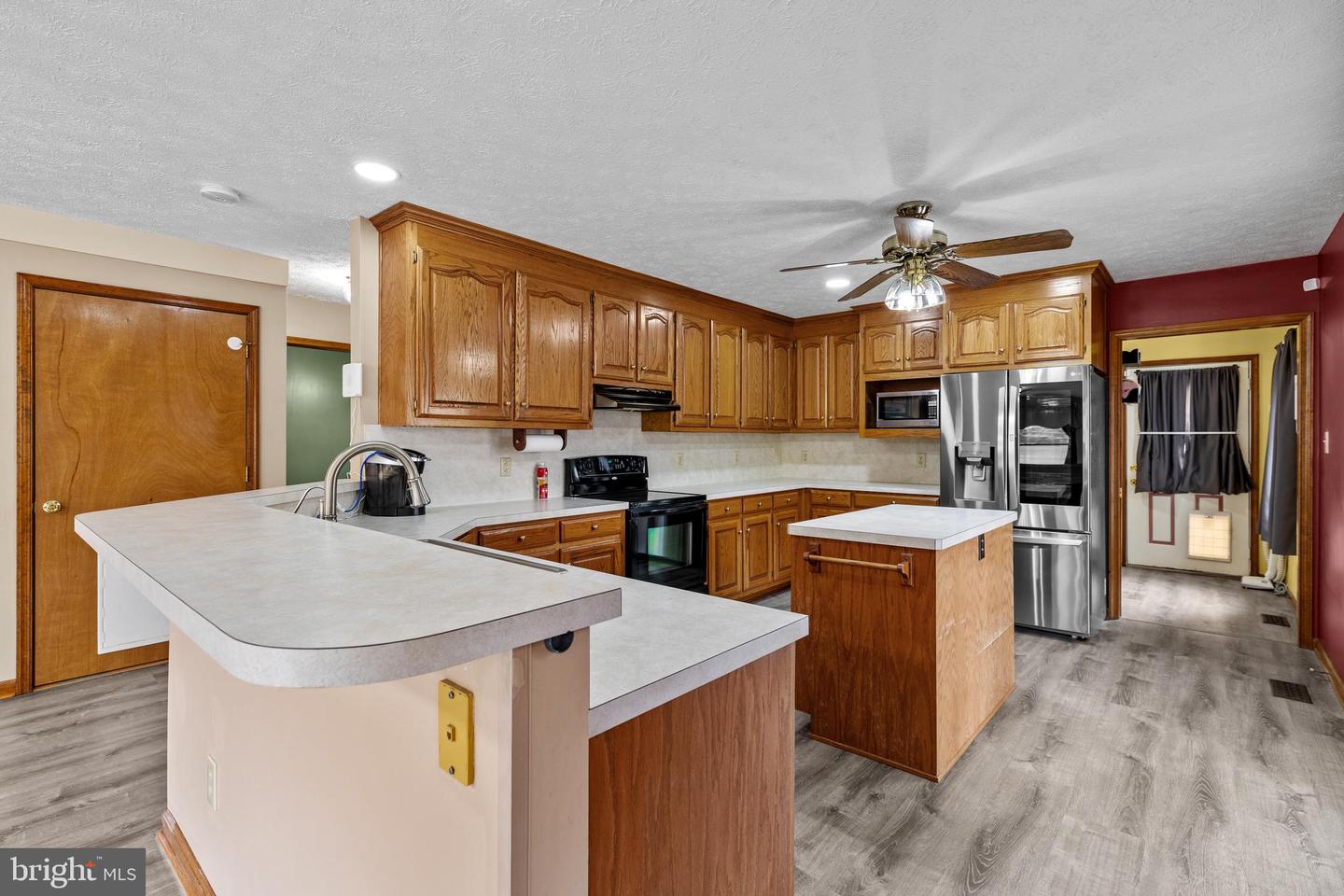 6960 HIDDEN BROOK DR, GLOUCESTER, Virginia 23061, 3 Bedrooms Bedrooms, ,2 BathroomsBathrooms,Residential,For sale,6960 HIDDEN BROOK DR,VAGV2000144 MLS # VAGV2000144