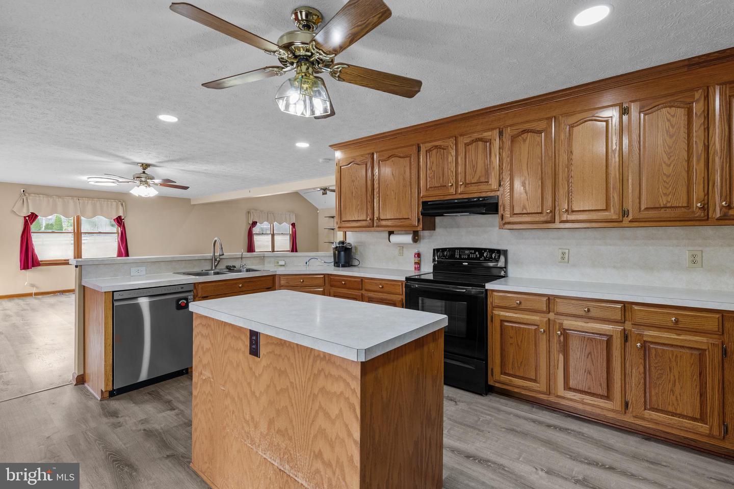 6960 HIDDEN BROOK DR, GLOUCESTER, Virginia 23061, 3 Bedrooms Bedrooms, ,2 BathroomsBathrooms,Residential,For sale,6960 HIDDEN BROOK DR,VAGV2000144 MLS # VAGV2000144
