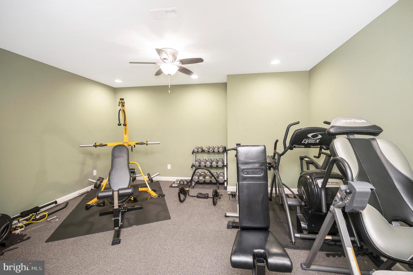 3379 DONDIS CREEK DR, TRIANGLE, Virginia 22172, 5 Bedrooms Bedrooms, ,4 BathroomsBathrooms,Residential,For sale,3379 DONDIS CREEK DR,VAPW2097988 MLS # VAPW2097988
