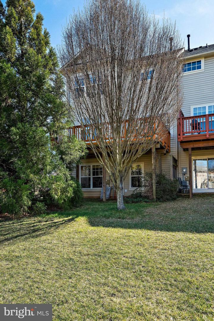 43238 HIGHGROVE TER, BROADLANDS, Virginia 20148, 3 Bedrooms Bedrooms, ,2 BathroomsBathrooms,Residential,For sale,43238 HIGHGROVE TER,VALO2100510 MLS # VALO2100510