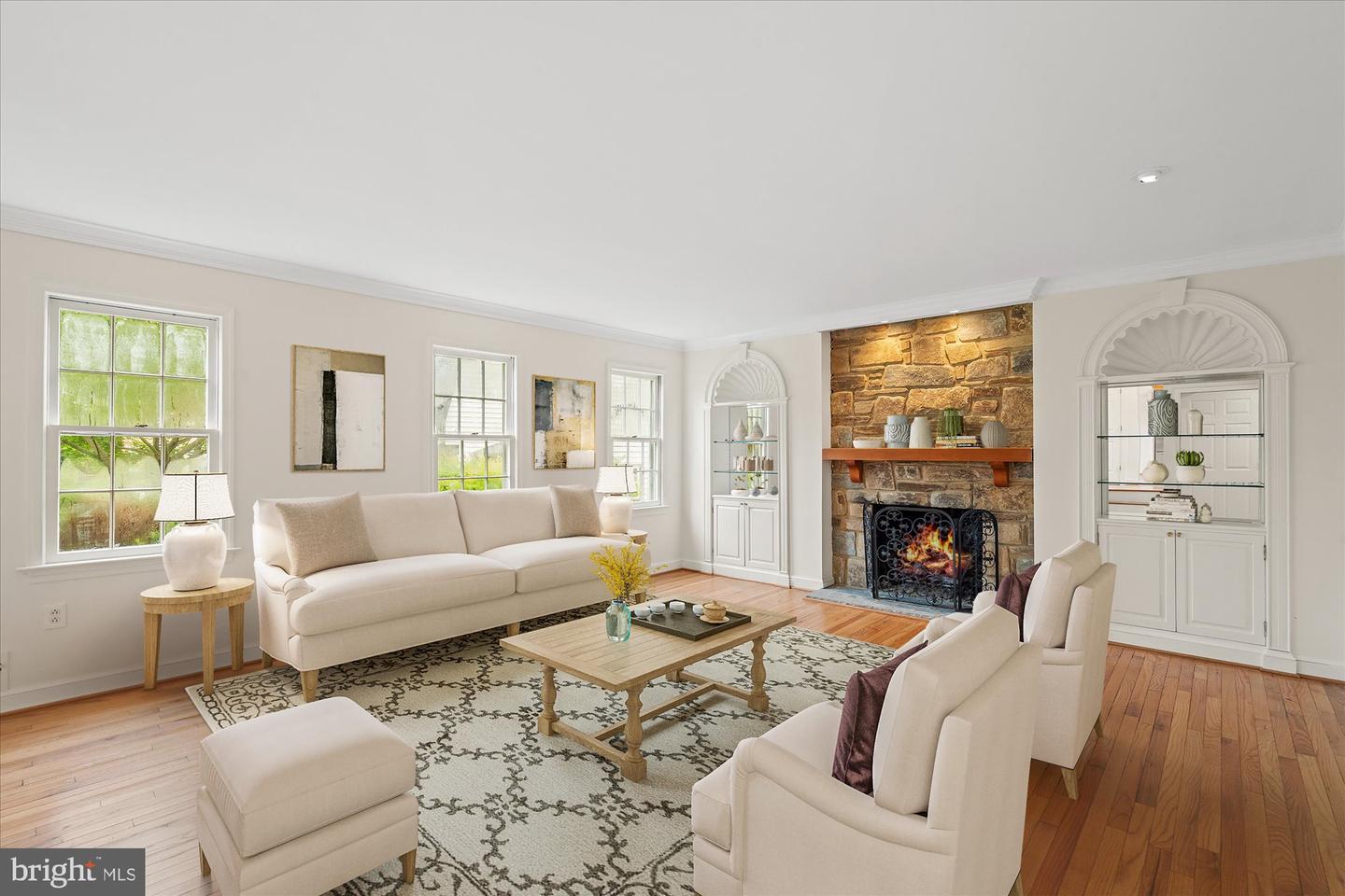 1730 CHESTERFORD WAY, MCLEAN, Virginia 22101, 4 Bedrooms Bedrooms, ,4 BathroomsBathrooms,Residential,For sale,1730 CHESTERFORD WAY,VAFX2250832 MLS # VAFX2250832