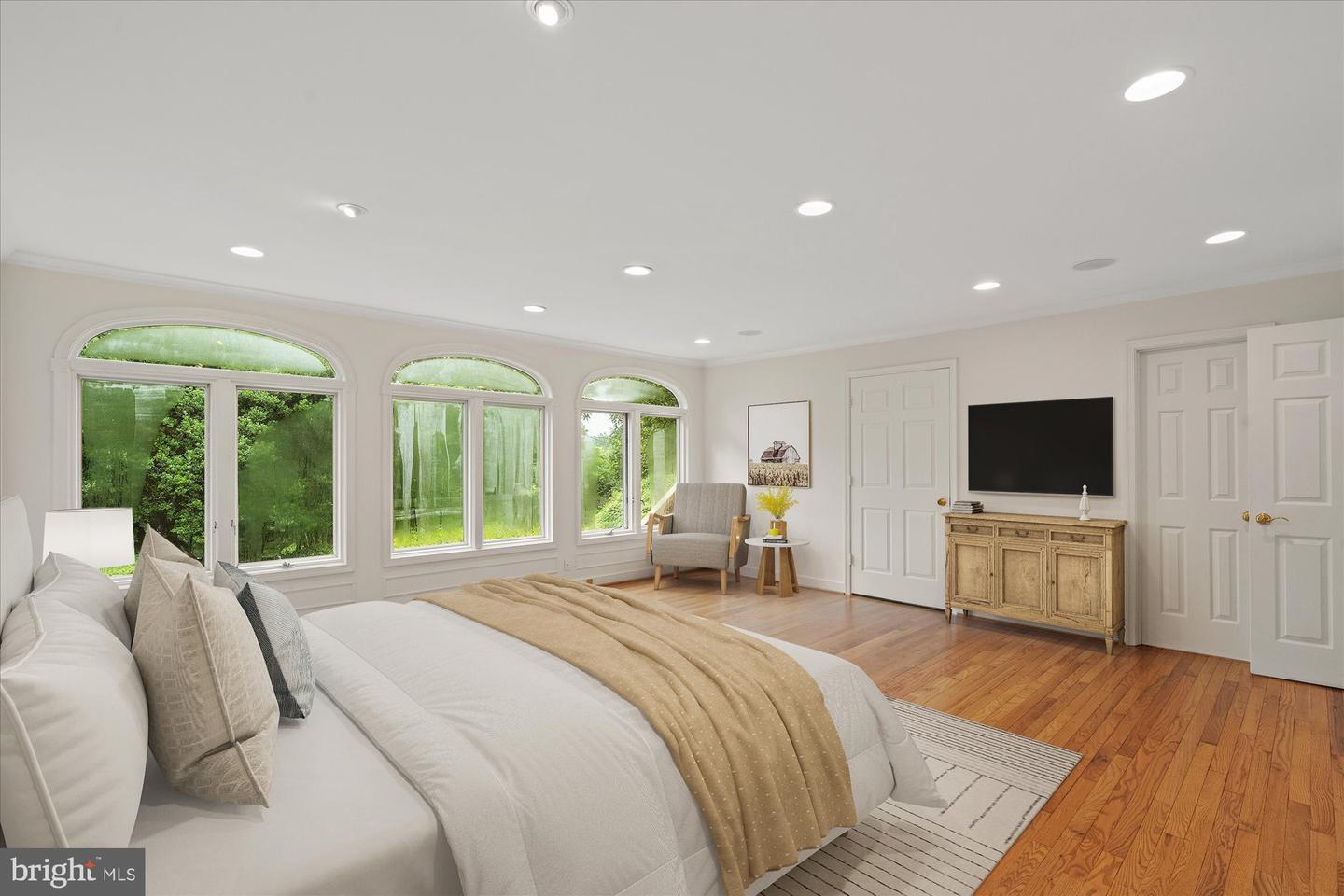 1730 CHESTERFORD WAY, MCLEAN, Virginia 22101, 4 Bedrooms Bedrooms, ,4 BathroomsBathrooms,Residential,For sale,1730 CHESTERFORD WAY,VAFX2250832 MLS # VAFX2250832
