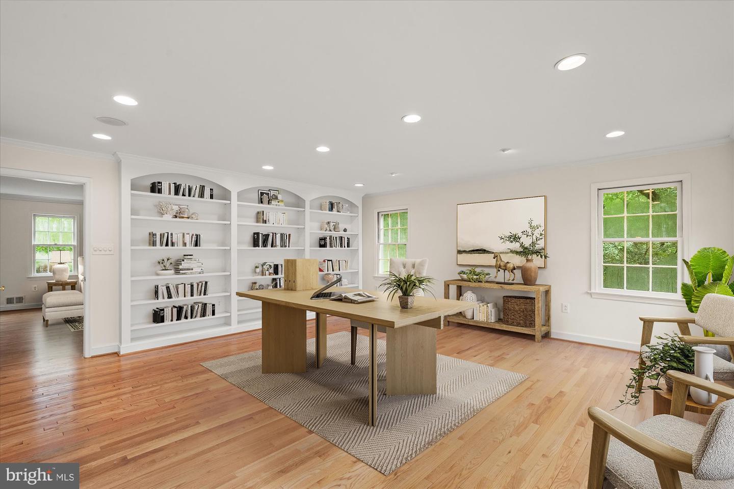 1730 CHESTERFORD WAY, MCLEAN, Virginia 22101, 4 Bedrooms Bedrooms, ,4 BathroomsBathrooms,Residential,For sale,1730 CHESTERFORD WAY,VAFX2250832 MLS # VAFX2250832