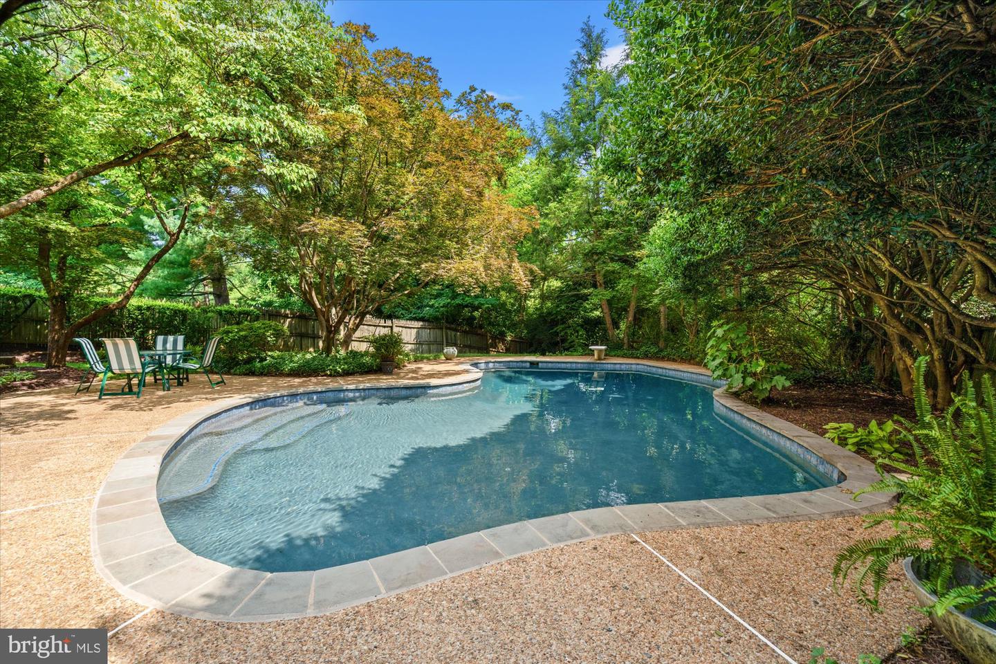 1730 CHESTERFORD WAY, MCLEAN, Virginia 22101, 4 Bedrooms Bedrooms, ,4 BathroomsBathrooms,Residential,For sale,1730 CHESTERFORD WAY,VAFX2250832 MLS # VAFX2250832