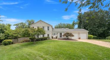 1730 CHESTERFORD WAY, MCLEAN, Virginia 22101, 4 Bedrooms Bedrooms, ,4 BathroomsBathrooms,Residential,For sale,1730 CHESTERFORD WAY,VAFX2250832 MLS # VAFX2250832