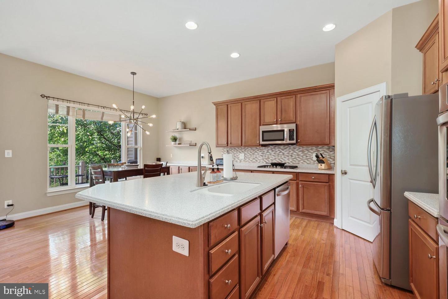 43276 SUNDERLEIGH SQ, BROADLANDS, Virginia 20148, 4 Bedrooms Bedrooms, ,3 BathroomsBathrooms,Residential,For sale,43276 SUNDERLEIGH SQ,VALO2100612 MLS # VALO2100612