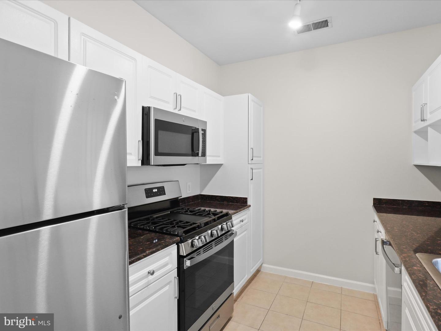 12945 CENTRE PARK CIR #310, HERNDON, Virginia 20171, 3 Bedrooms Bedrooms, ,2 BathroomsBathrooms,Residential,For sale,12945 CENTRE PARK CIR #310,VAFX2251760 MLS # VAFX2251760