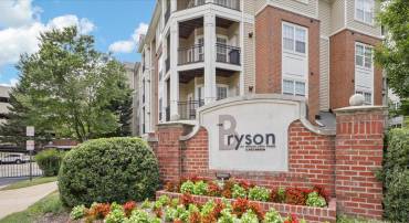 12945 CENTRE PARK CIR #310, HERNDON, Virginia 20171, 3 Bedrooms Bedrooms, ,2 BathroomsBathrooms,Residential,For sale,12945 CENTRE PARK CIR #310,VAFX2251760 MLS # VAFX2251760