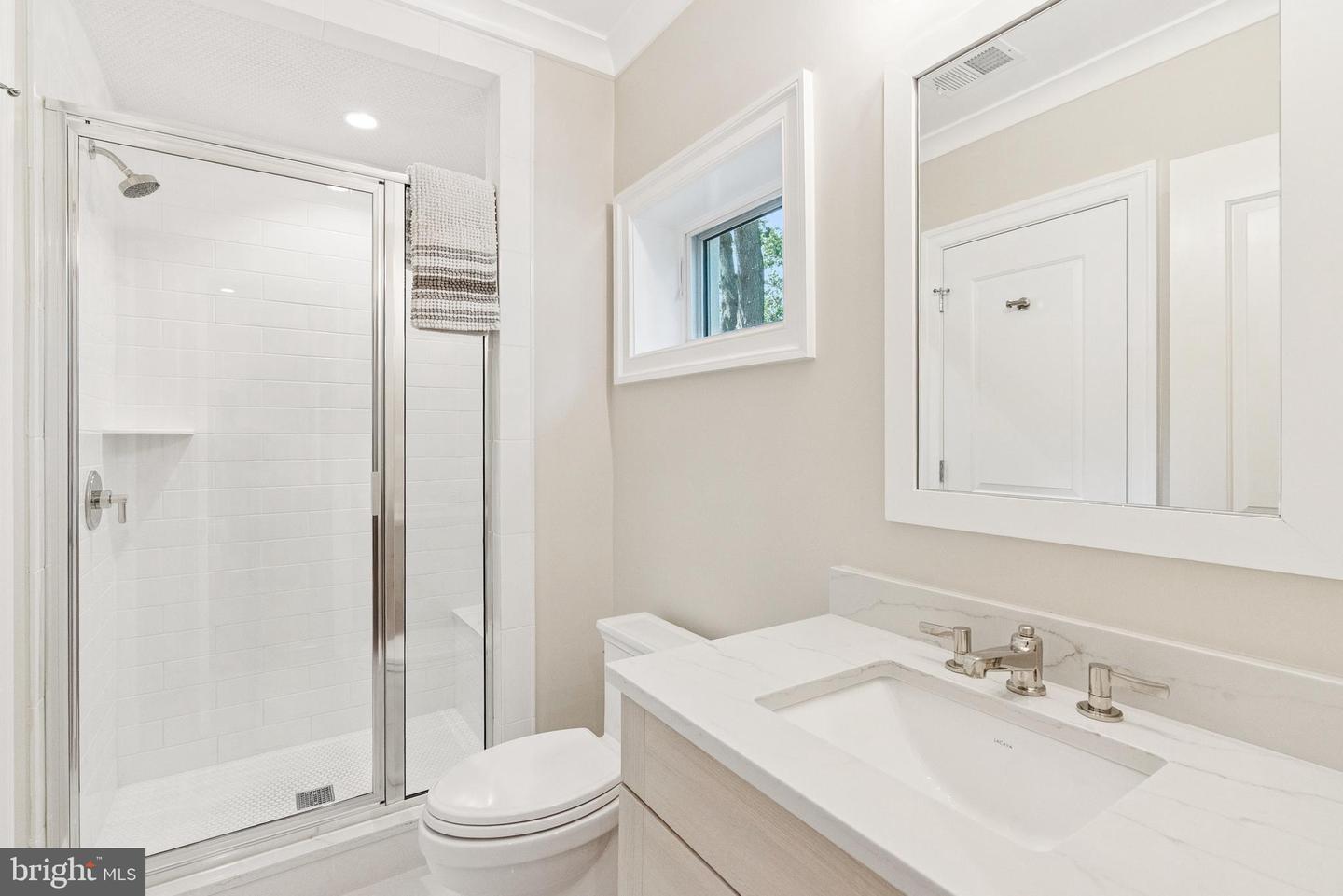 5537 HAWTHORNE PL NW, WASHINGTON, District Of Columbia 20016, 7 Bedrooms Bedrooms, ,5 BathroomsBathrooms,Residential,For sale,5537 HAWTHORNE PL NW,DCDC2207768 MLS # DCDC2207768