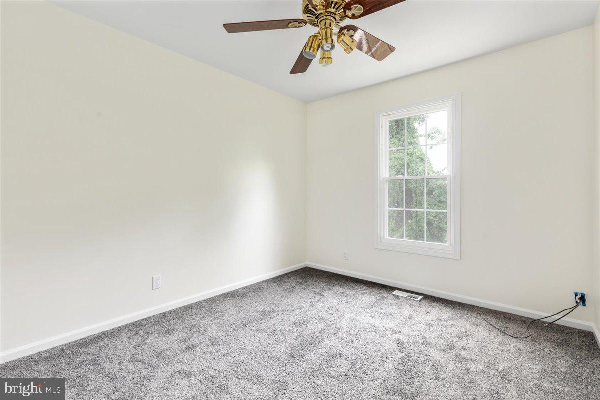 717 ARBOR CT, WARRENTON, Virginia 20186, 3 Bedrooms Bedrooms, ,3 BathroomsBathrooms,Residential,For sale,717 ARBOR CT,VAFQ2017222 MLS # VAFQ2017222