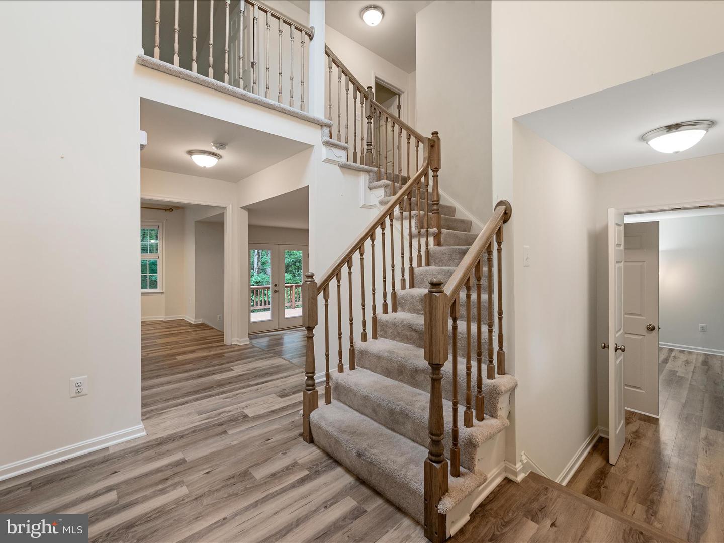 11132 FLORA LEE DR, FAIRFAX STATION, Virginia 22039, 5 Bedrooms Bedrooms, ,4 BathroomsBathrooms,Residential,For sale,11132 FLORA LEE DR,VAFX2251842 MLS # VAFX2251842