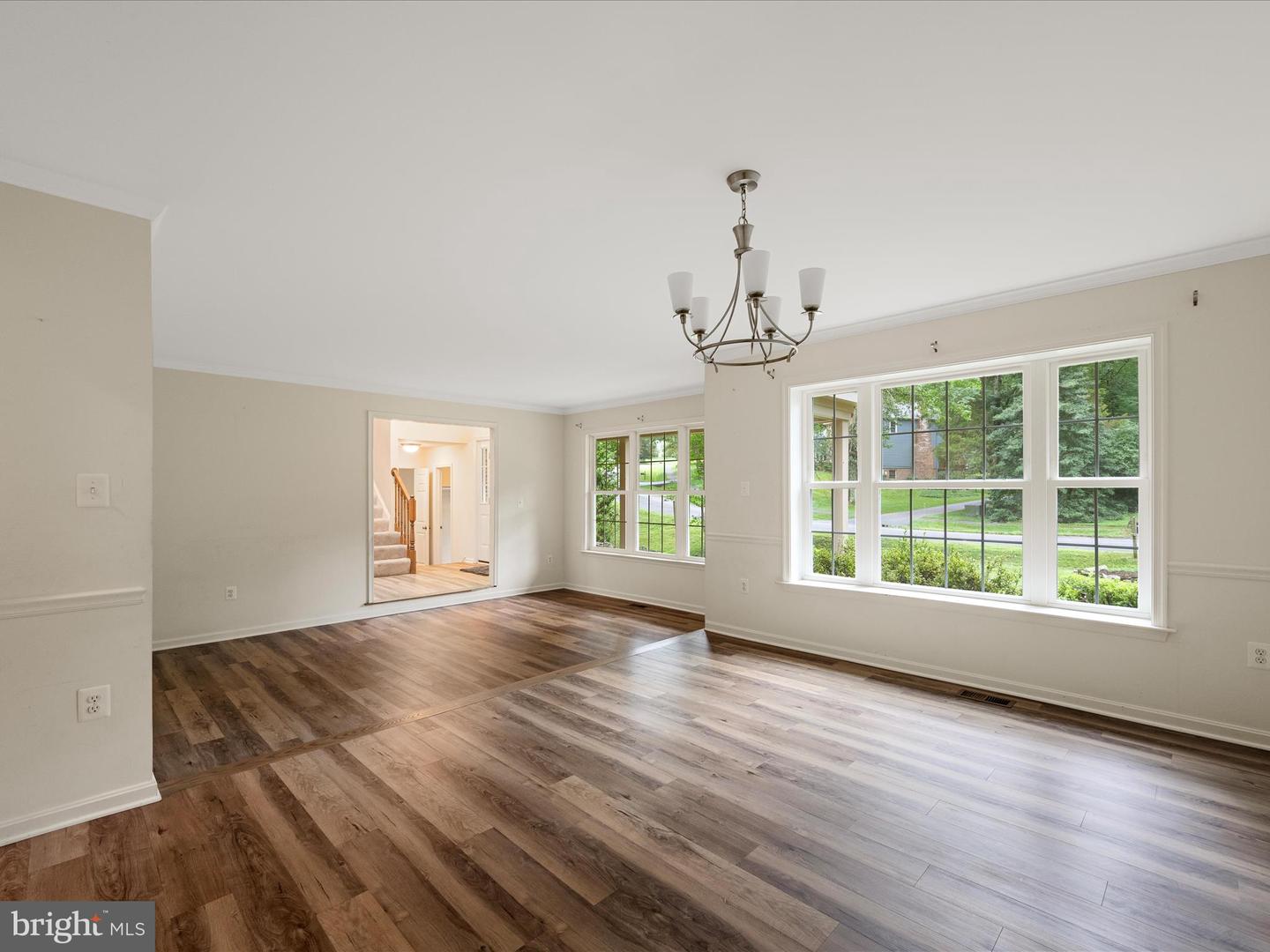 11132 FLORA LEE DR, FAIRFAX STATION, Virginia 22039, 5 Bedrooms Bedrooms, ,4 BathroomsBathrooms,Residential,For sale,11132 FLORA LEE DR,VAFX2251842 MLS # VAFX2251842