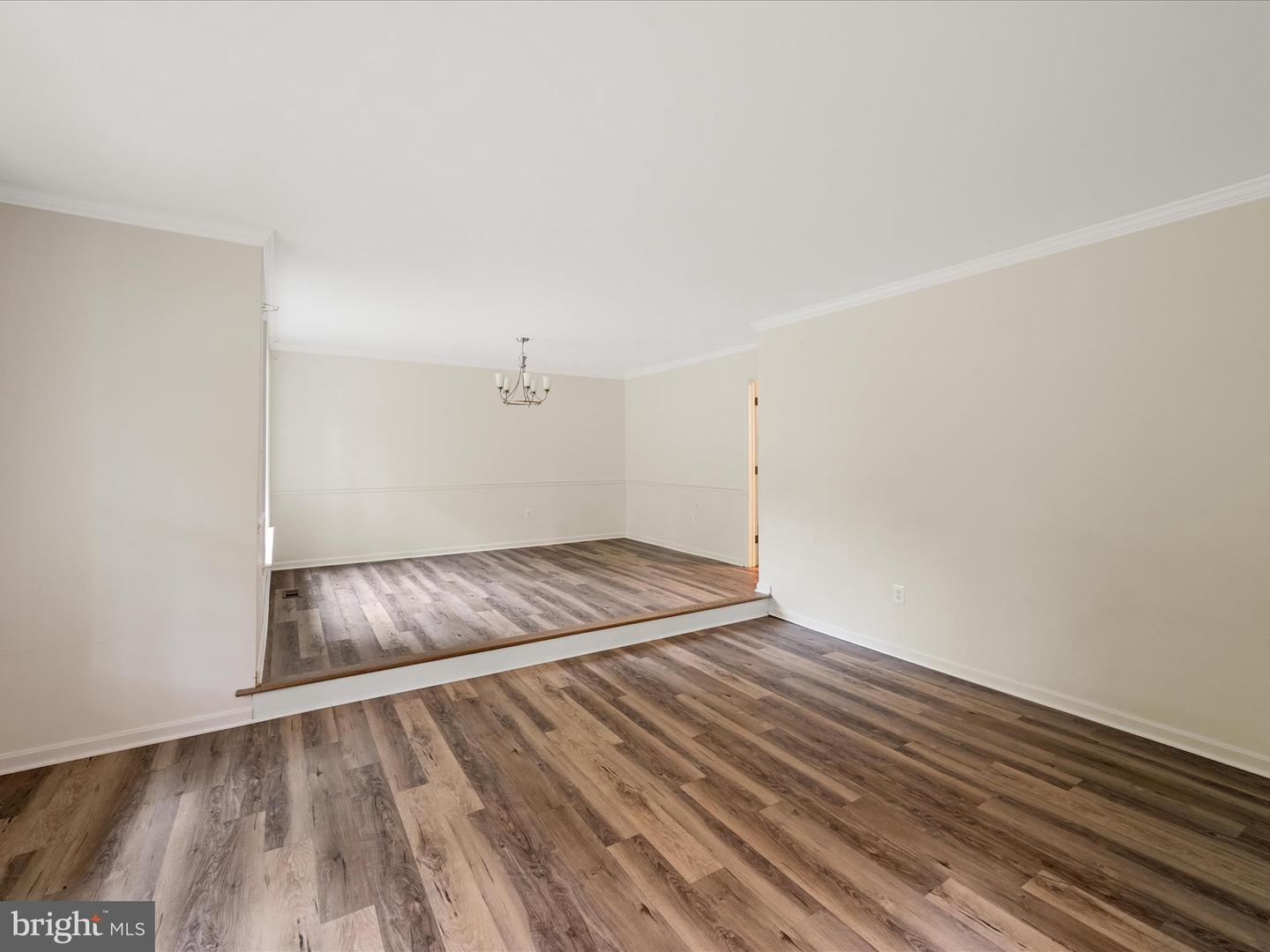 11132 FLORA LEE DR, FAIRFAX STATION, Virginia 22039, 5 Bedrooms Bedrooms, ,4 BathroomsBathrooms,Residential,For sale,11132 FLORA LEE DR,VAFX2251842 MLS # VAFX2251842
