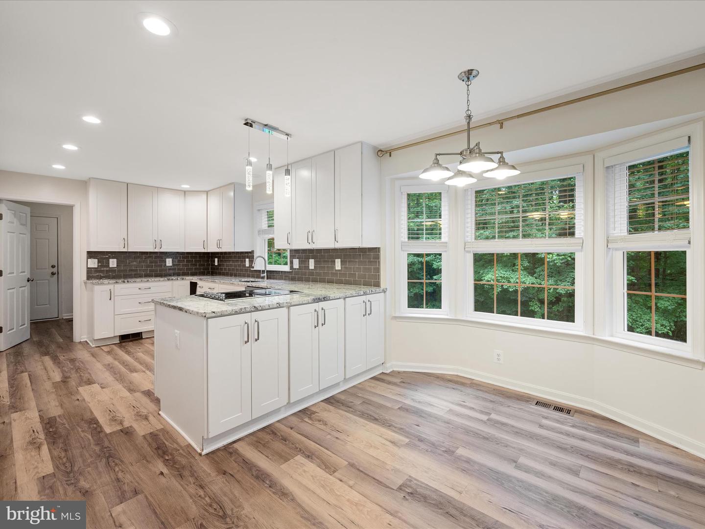 11132 FLORA LEE DR, FAIRFAX STATION, Virginia 22039, 5 Bedrooms Bedrooms, ,4 BathroomsBathrooms,Residential,For sale,11132 FLORA LEE DR,VAFX2251842 MLS # VAFX2251842