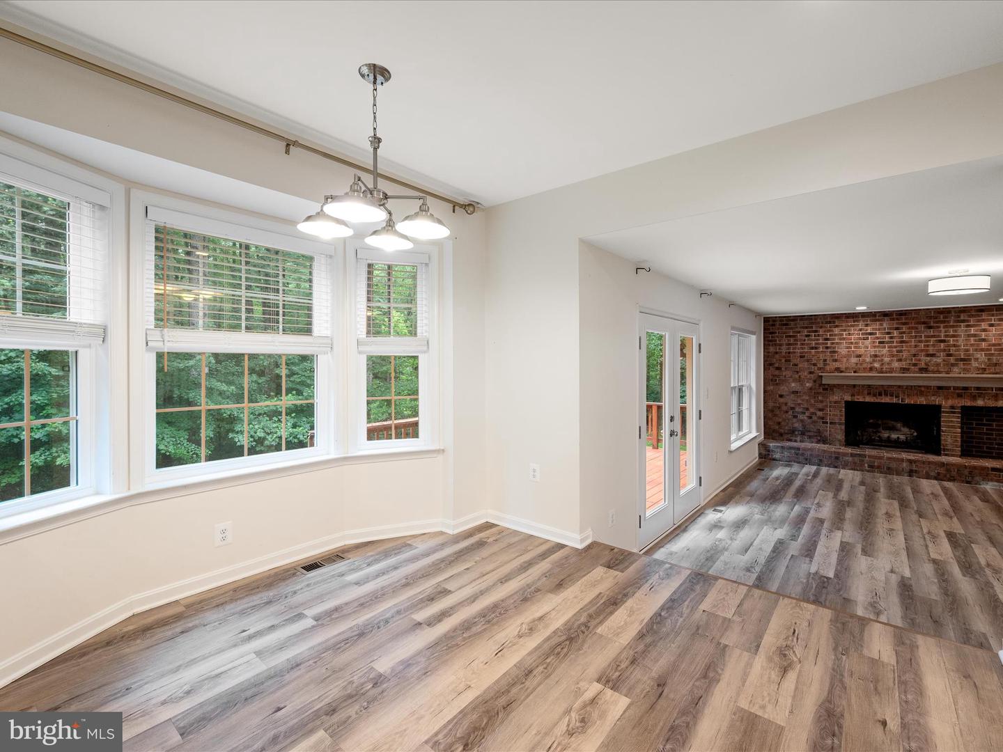 11132 FLORA LEE DR, FAIRFAX STATION, Virginia 22039, 5 Bedrooms Bedrooms, ,4 BathroomsBathrooms,Residential,For sale,11132 FLORA LEE DR,VAFX2251842 MLS # VAFX2251842