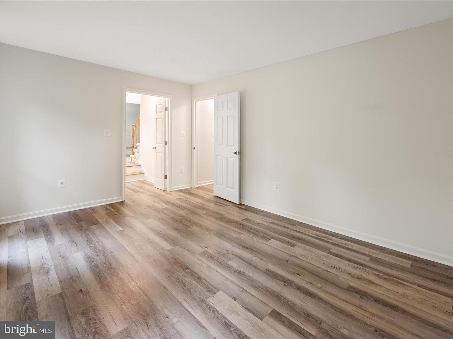 11132 FLORA LEE DR, FAIRFAX STATION, Virginia 22039, 5 Bedrooms Bedrooms, ,4 BathroomsBathrooms,Residential,For sale,11132 FLORA LEE DR,VAFX2251842 MLS # VAFX2251842