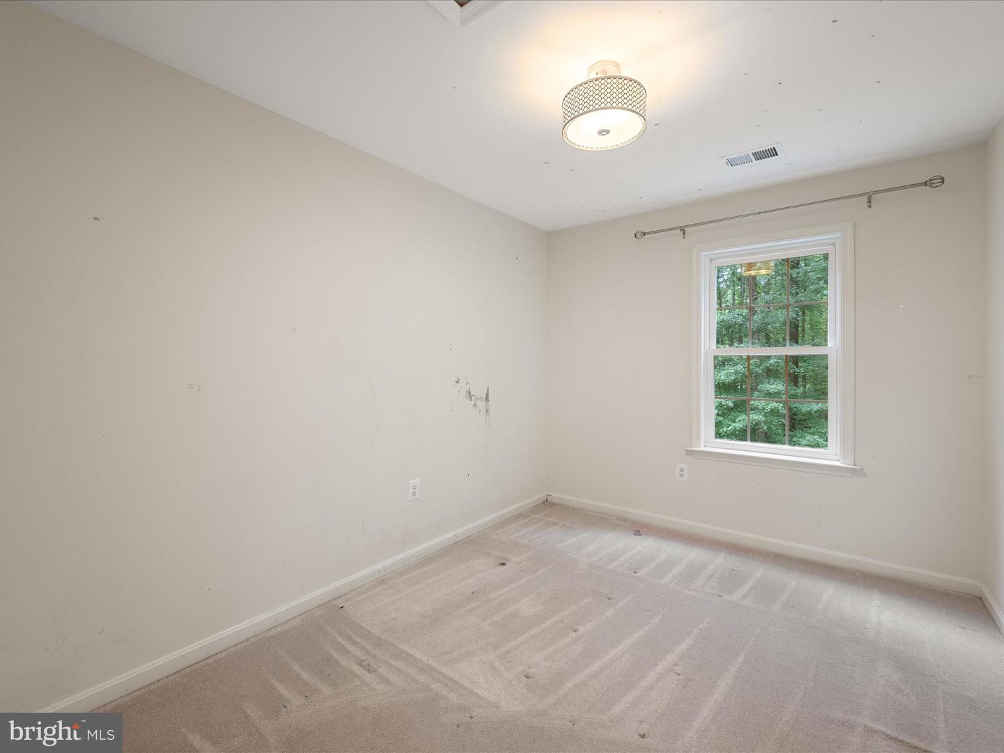 11132 FLORA LEE DR, FAIRFAX STATION, Virginia 22039, 5 Bedrooms Bedrooms, ,4 BathroomsBathrooms,Residential,For sale,11132 FLORA LEE DR,VAFX2251842 MLS # VAFX2251842