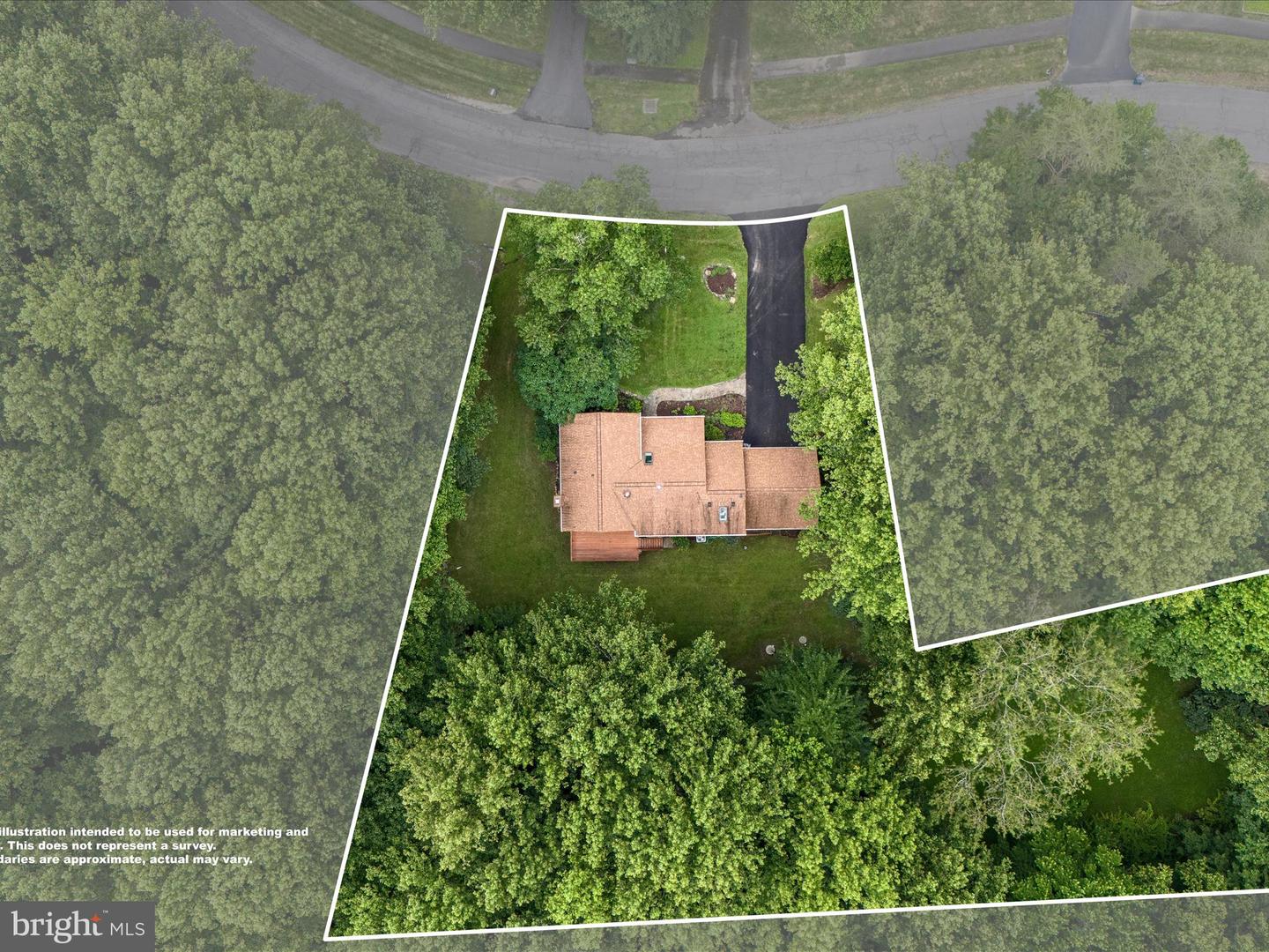 11132 FLORA LEE DR, FAIRFAX STATION, Virginia 22039, 5 Bedrooms Bedrooms, ,4 BathroomsBathrooms,Residential,For sale,11132 FLORA LEE DR,VAFX2251842 MLS # VAFX2251842