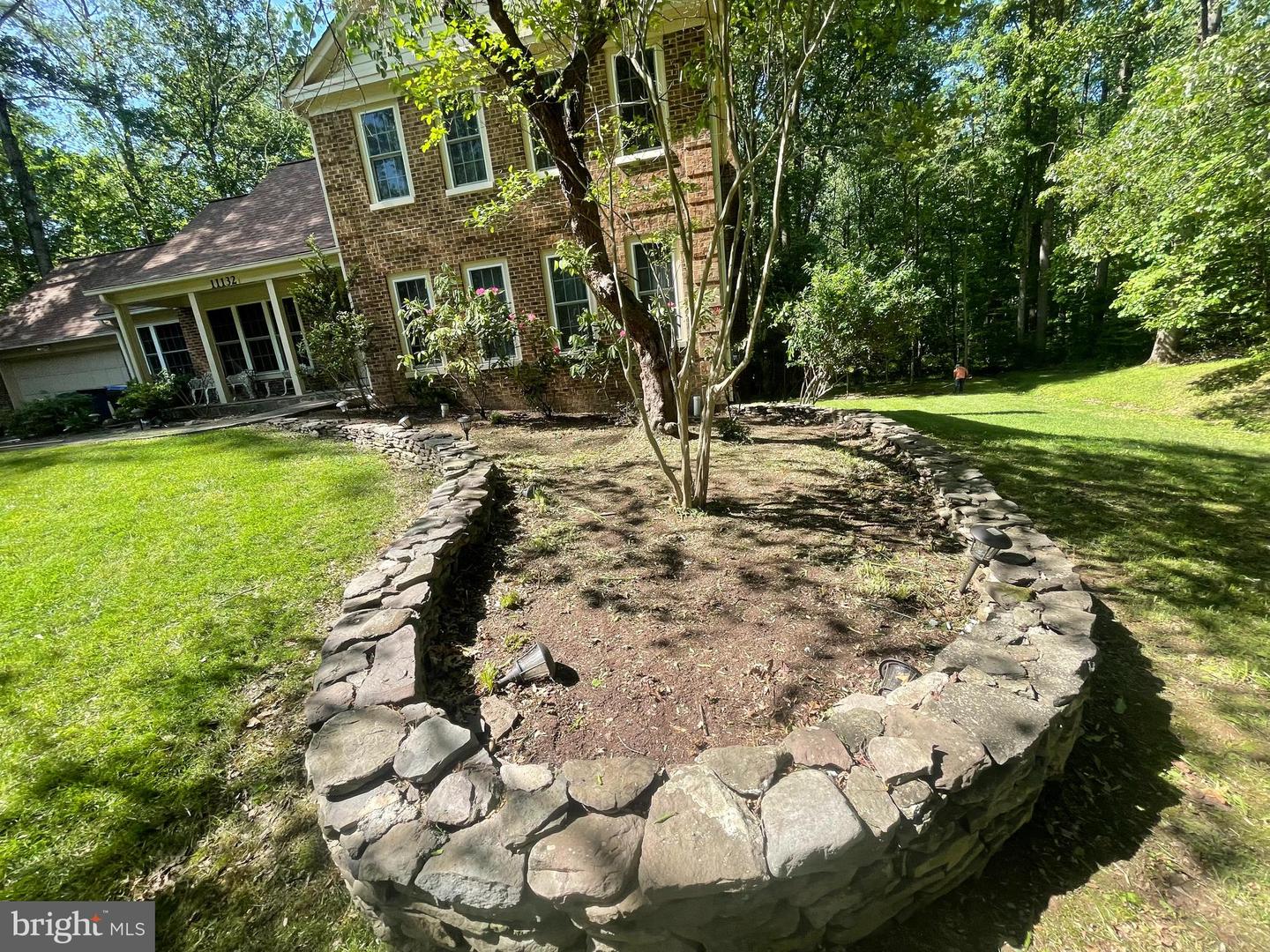 11132 FLORA LEE DR, FAIRFAX STATION, Virginia 22039, 5 Bedrooms Bedrooms, ,4 BathroomsBathrooms,Residential,For sale,11132 FLORA LEE DR,VAFX2251842 MLS # VAFX2251842