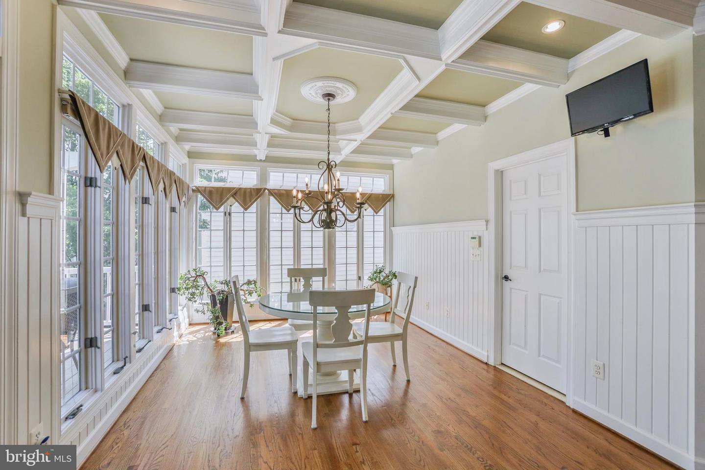18301 MID OCEAN PL, LEESBURG, Virginia 20176, 5 Bedrooms Bedrooms, ,4 BathroomsBathrooms,Residential,For sale,18301 MID OCEAN PL,VALO2100684 MLS # VALO2100684