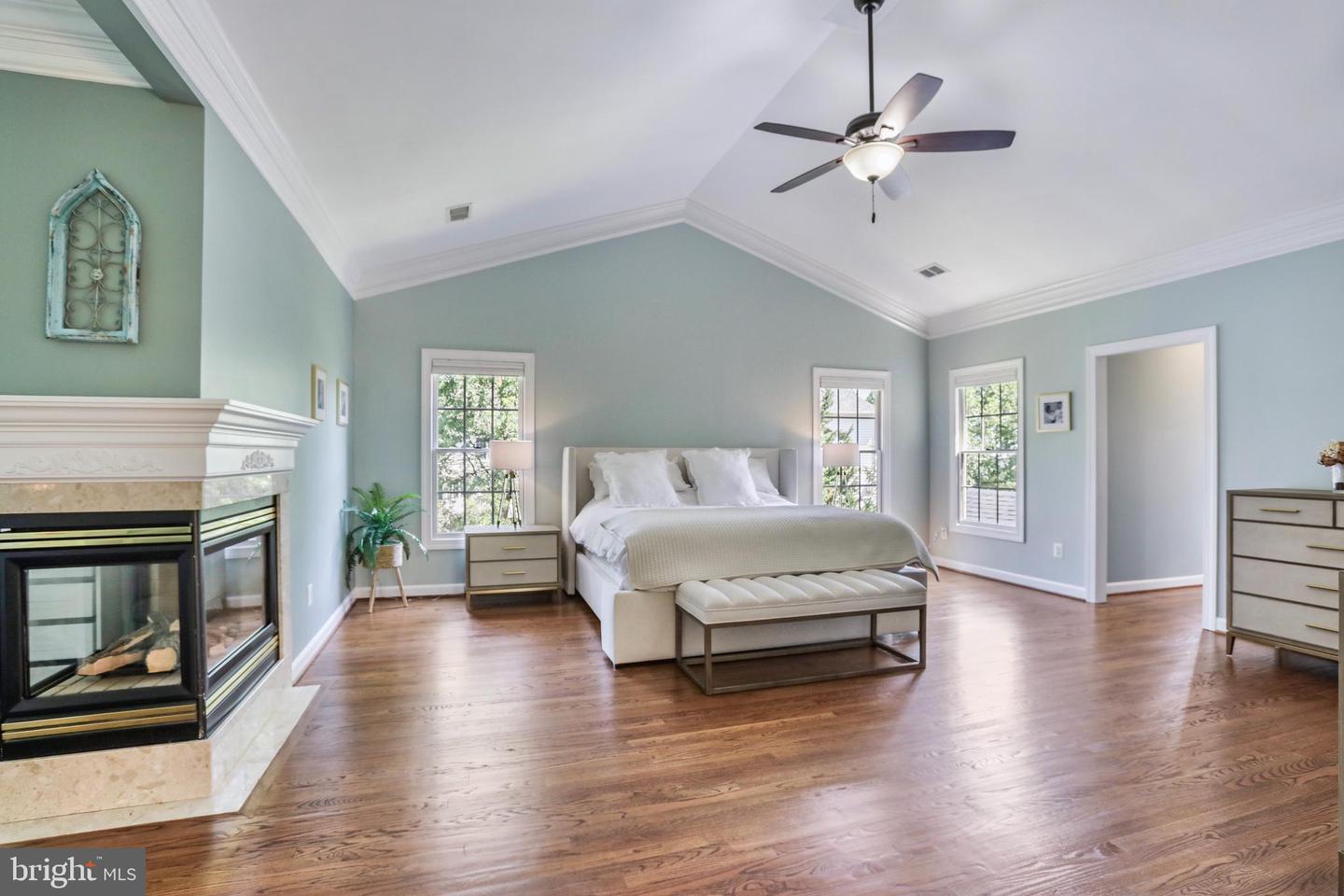 18301 MID OCEAN PL, LEESBURG, Virginia 20176, 5 Bedrooms Bedrooms, ,4 BathroomsBathrooms,Residential,For sale,18301 MID OCEAN PL,VALO2100684 MLS # VALO2100684