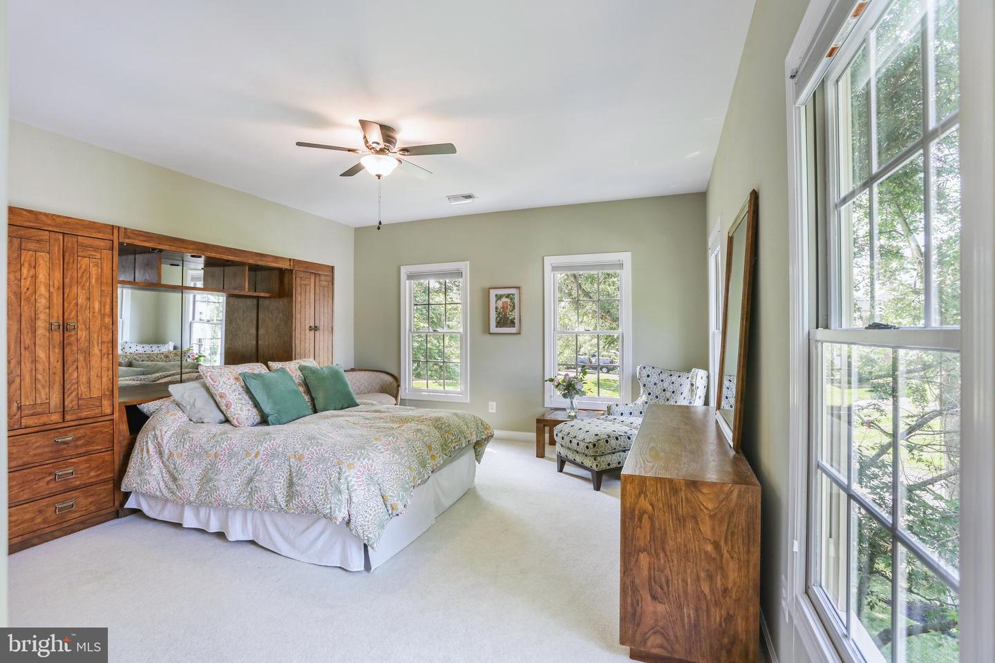 18301 MID OCEAN PL, LEESBURG, Virginia 20176, 5 Bedrooms Bedrooms, ,4 BathroomsBathrooms,Residential,For sale,18301 MID OCEAN PL,VALO2100684 MLS # VALO2100684