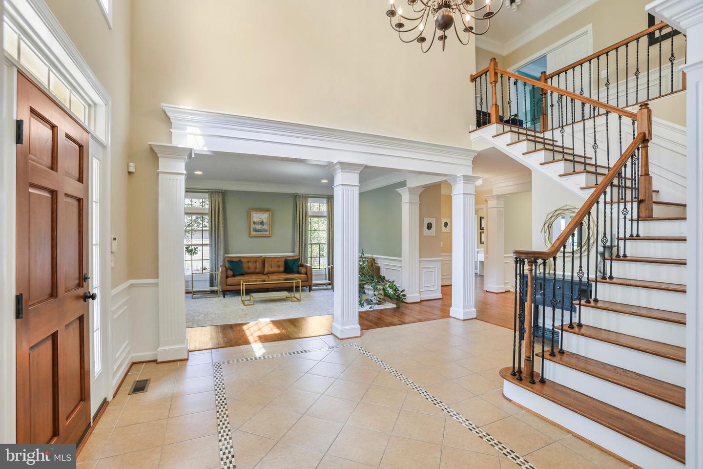 18301 MID OCEAN PL, LEESBURG, Virginia 20176, 5 Bedrooms Bedrooms, ,4 BathroomsBathrooms,Residential,For sale,18301 MID OCEAN PL,VALO2100684 MLS # VALO2100684