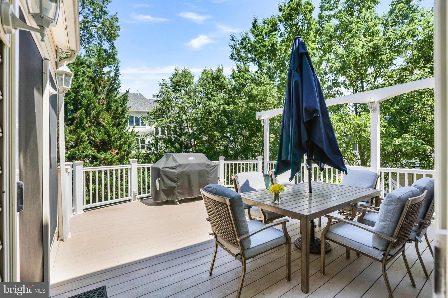 18301 MID OCEAN PL, LEESBURG, Virginia 20176, 5 Bedrooms Bedrooms, ,4 BathroomsBathrooms,Residential,For sale,18301 MID OCEAN PL,VALO2100684 MLS # VALO2100684