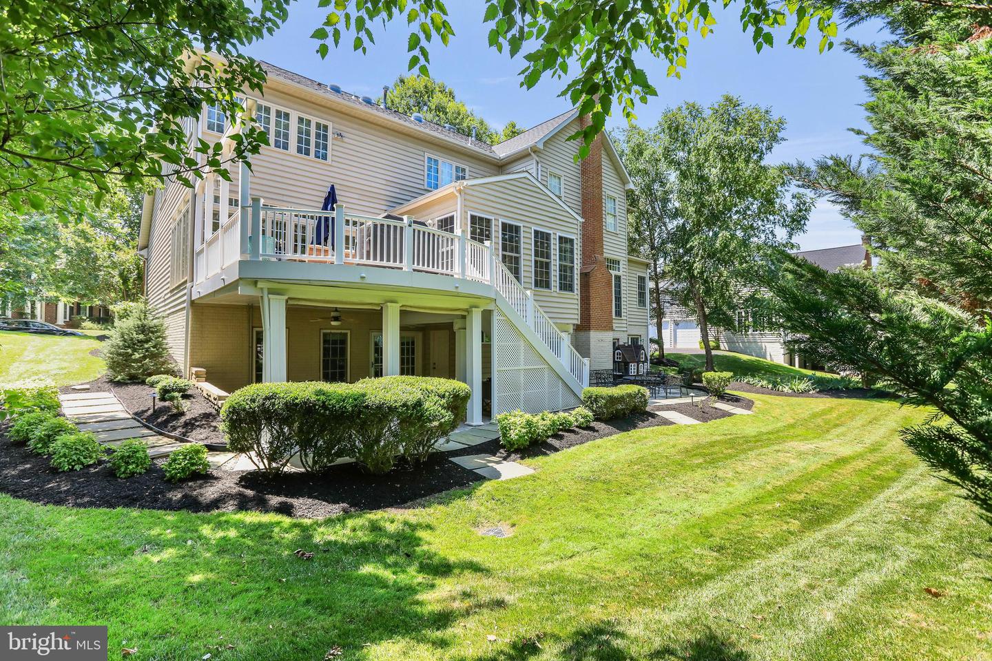 18301 MID OCEAN PL, LEESBURG, Virginia 20176, 5 Bedrooms Bedrooms, ,4 BathroomsBathrooms,Residential,For sale,18301 MID OCEAN PL,VALO2100684 MLS # VALO2100684