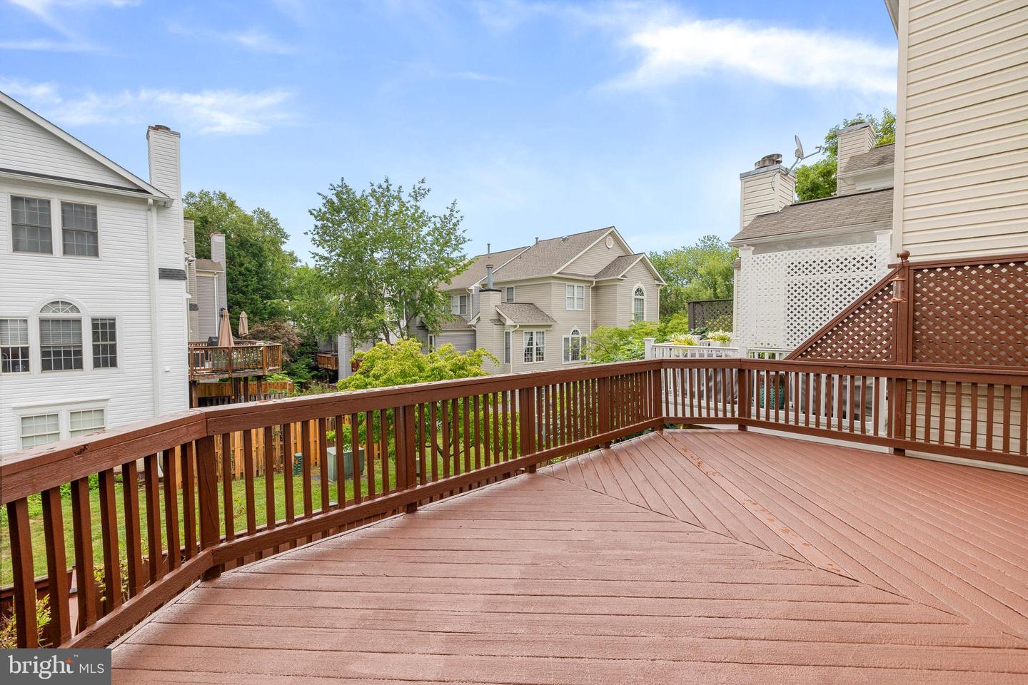 20552 BANBURY SQ, STERLING, Virginia 20165, 3 Bedrooms Bedrooms, ,2 BathroomsBathrooms,Residential,For sale,20552 BANBURY SQ,VALO2100758 MLS # VALO2100758