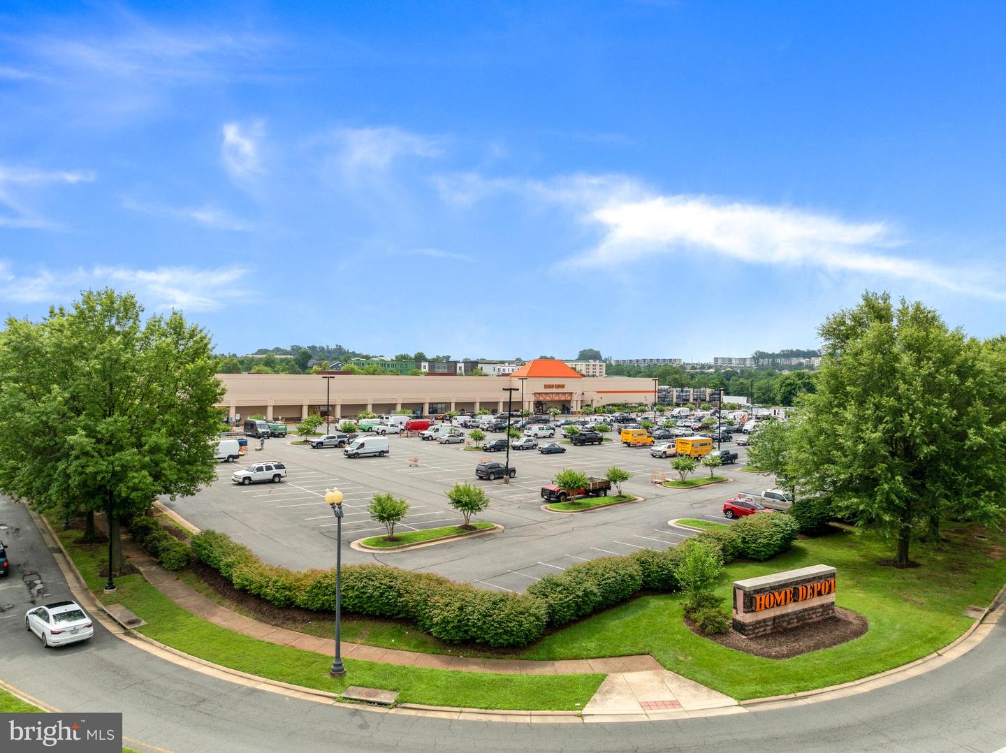 20552 BANBURY SQ, STERLING, Virginia 20165, 3 Bedrooms Bedrooms, ,2 BathroomsBathrooms,Residential,For sale,20552 BANBURY SQ,VALO2100758 MLS # VALO2100758