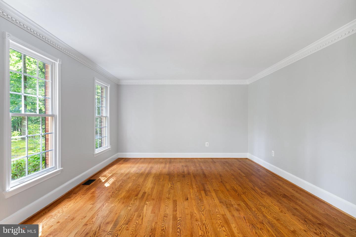 6860 LODGEPOLE CT, MANASSAS, Virginia 20111, 5 Bedrooms Bedrooms, ,5 BathroomsBathrooms,Residential,For sale,6860 LODGEPOLE CT,VAPW2098196 MLS # VAPW2098196