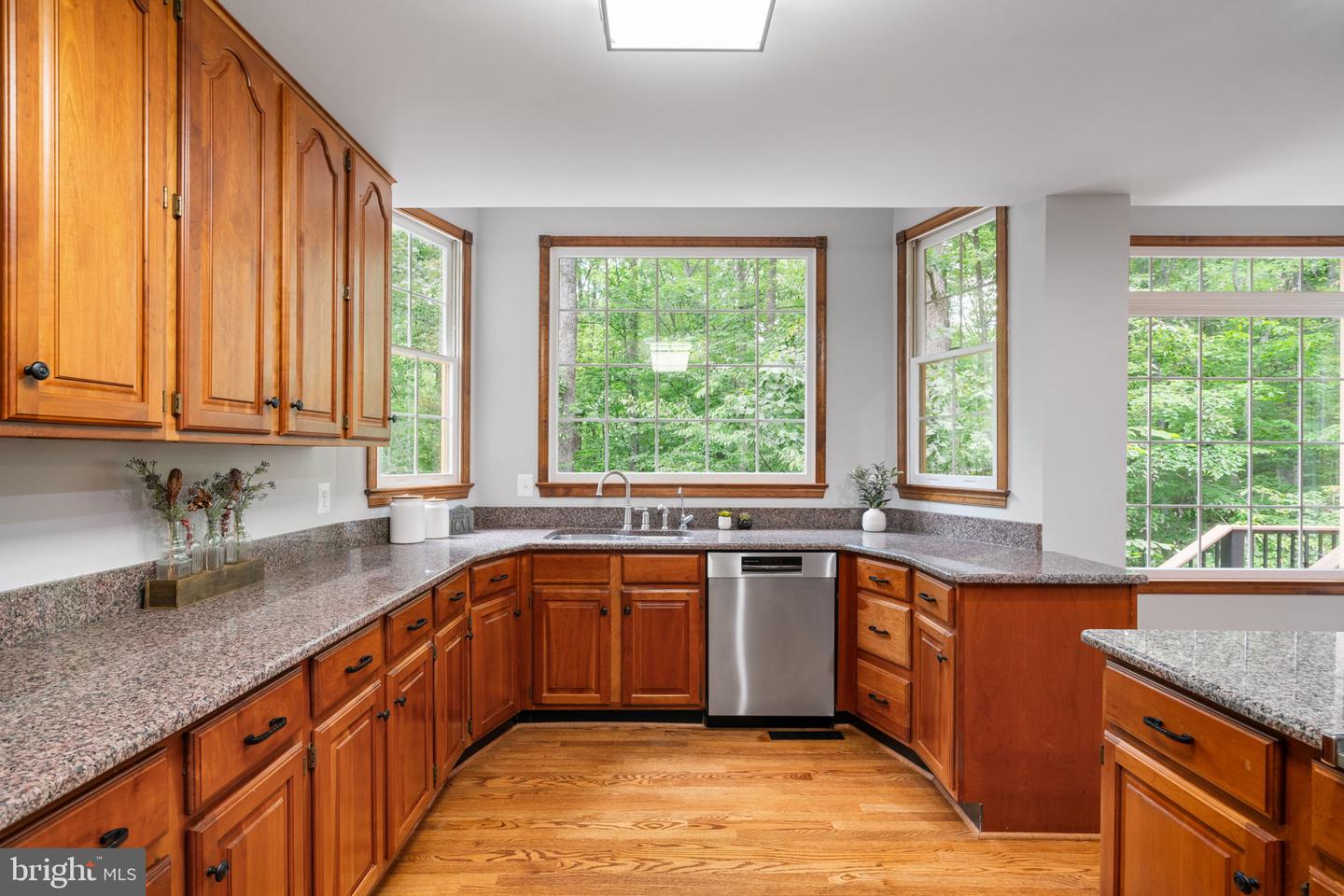 6860 LODGEPOLE CT, MANASSAS, Virginia 20111, 5 Bedrooms Bedrooms, ,5 BathroomsBathrooms,Residential,For sale,6860 LODGEPOLE CT,VAPW2098196 MLS # VAPW2098196