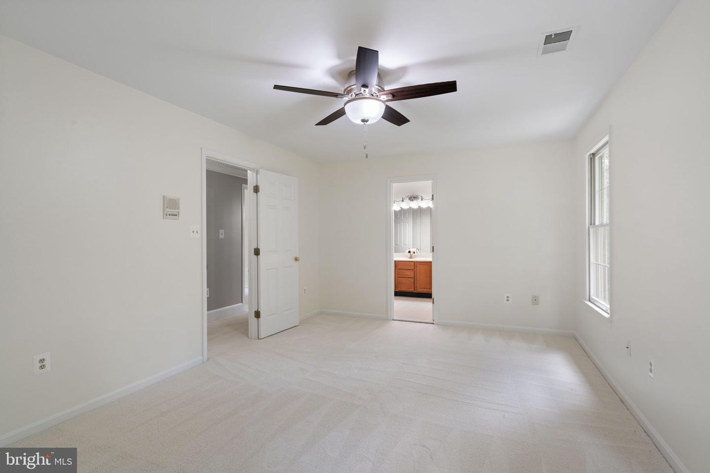 6860 LODGEPOLE CT, MANASSAS, Virginia 20111, 5 Bedrooms Bedrooms, ,5 BathroomsBathrooms,Residential,For sale,6860 LODGEPOLE CT,VAPW2098196 MLS # VAPW2098196