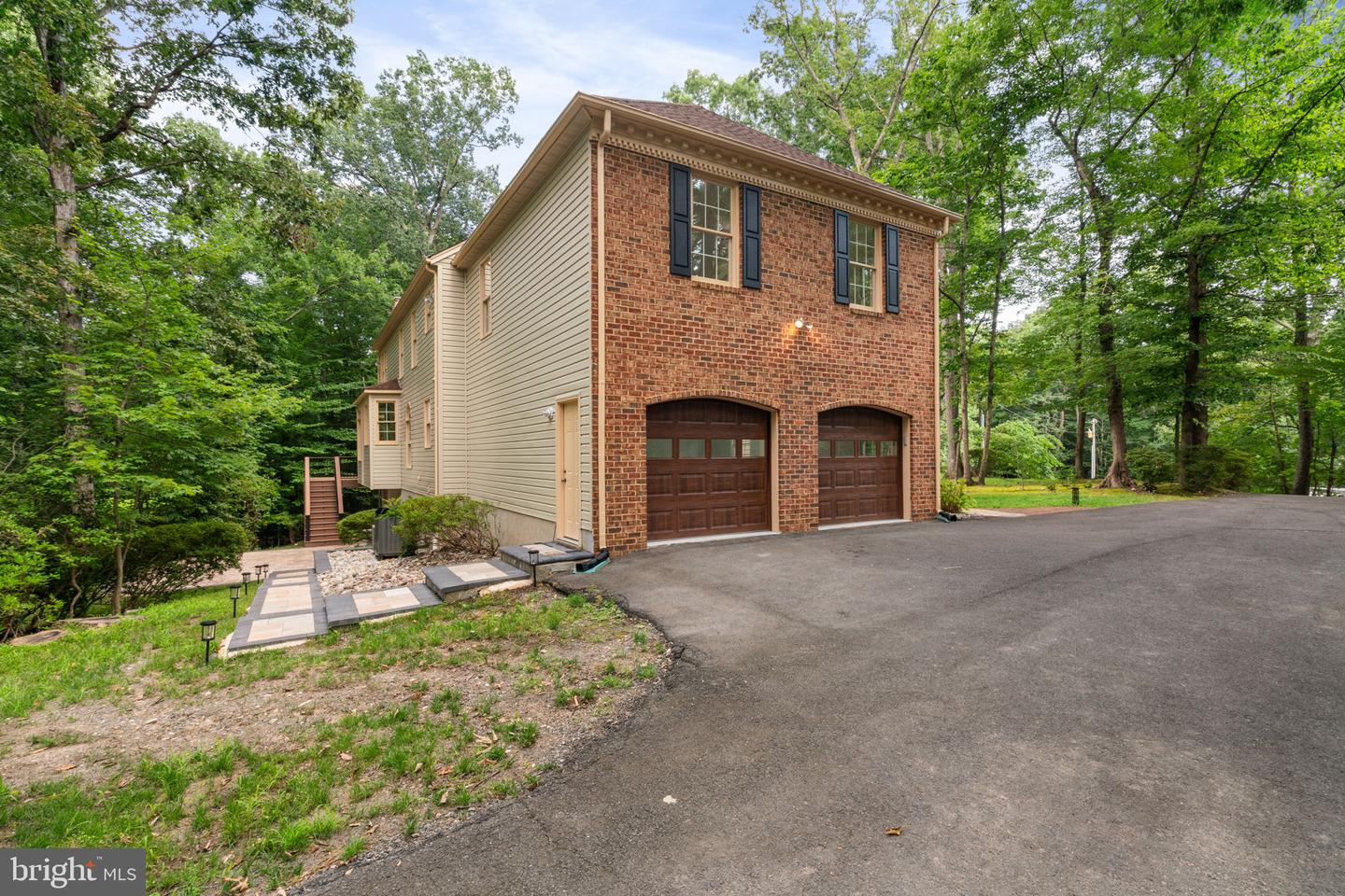 6860 LODGEPOLE CT, MANASSAS, Virginia 20111, 5 Bedrooms Bedrooms, ,5 BathroomsBathrooms,Residential,For sale,6860 LODGEPOLE CT,VAPW2098196 MLS # VAPW2098196