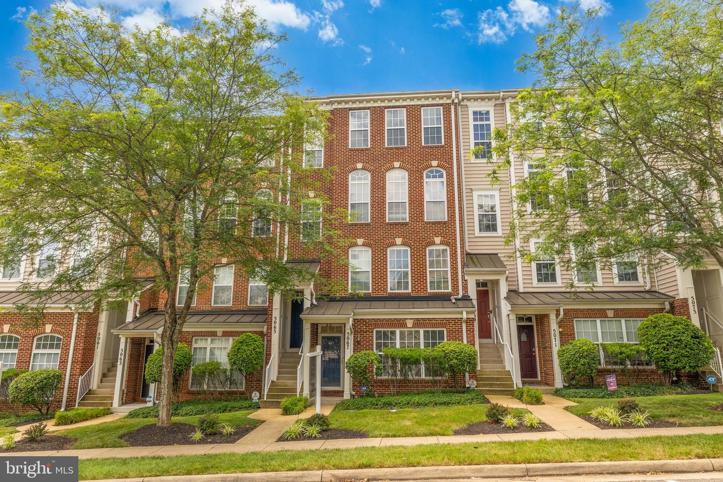 5067 ANCHORSTONE DR #5067, WOODBRIDGE, Virginia 22192, 2 Bedrooms Bedrooms, ,2 BathroomsBathrooms,Residential,For sale,5067 ANCHORSTONE DR #5067,VAPW2098232 MLS # VAPW2098232