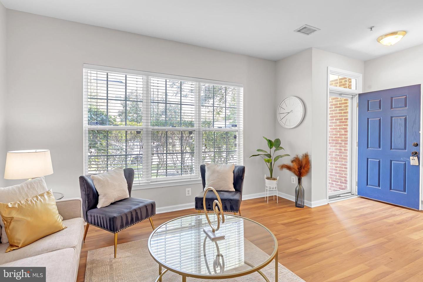 5067 ANCHORSTONE DR #5067, WOODBRIDGE, Virginia 22192, 2 Bedrooms Bedrooms, ,2 BathroomsBathrooms,Residential,For sale,5067 ANCHORSTONE DR #5067,VAPW2098232 MLS # VAPW2098232