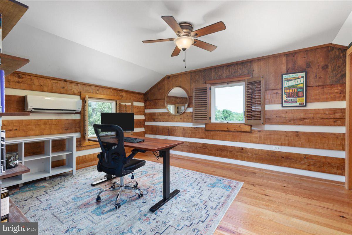 35496 SIMPSONS CREEK RD, ROUND HILL, Virginia 20141, 3 Bedrooms Bedrooms, ,2 BathroomsBathrooms,Residential,For sale,35496 SIMPSONS CREEK RD,VALO2100808 MLS # VALO2100808