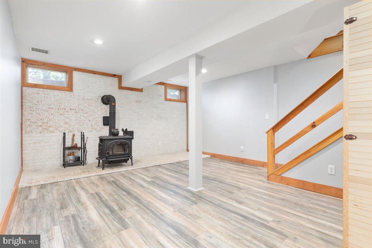 35496 SIMPSONS CREEK RD, ROUND HILL, Virginia 20141, 3 Bedrooms Bedrooms, ,2 BathroomsBathrooms,Residential,For sale,35496 SIMPSONS CREEK RD,VALO2100808 MLS # VALO2100808